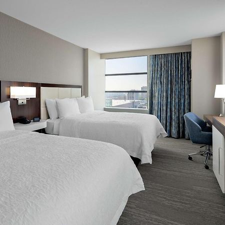 Hampton Inn Chicago Mccormick Place Eksteriør billede