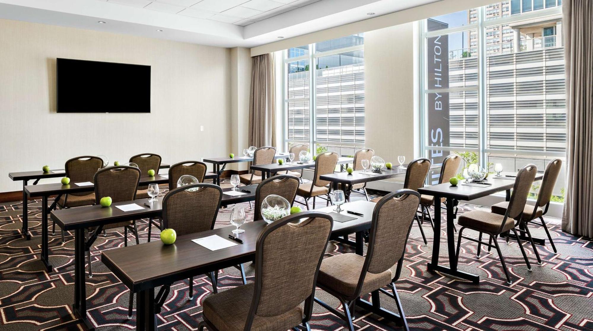 Hampton Inn Chicago Mccormick Place Eksteriør billede
