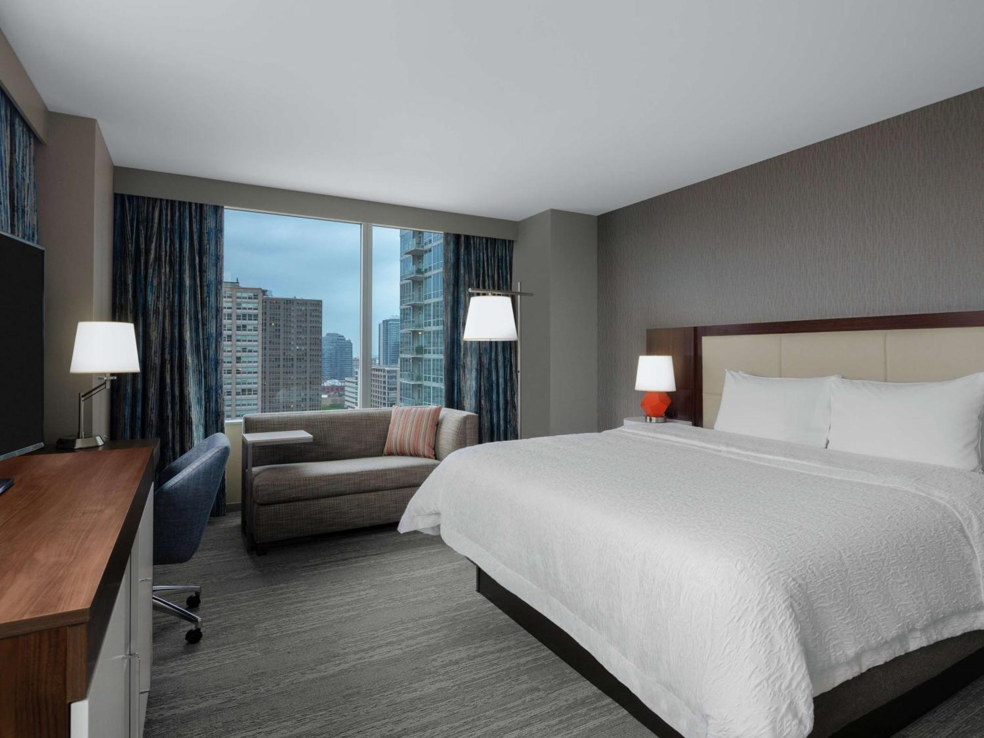 Hampton Inn Chicago Mccormick Place Eksteriør billede